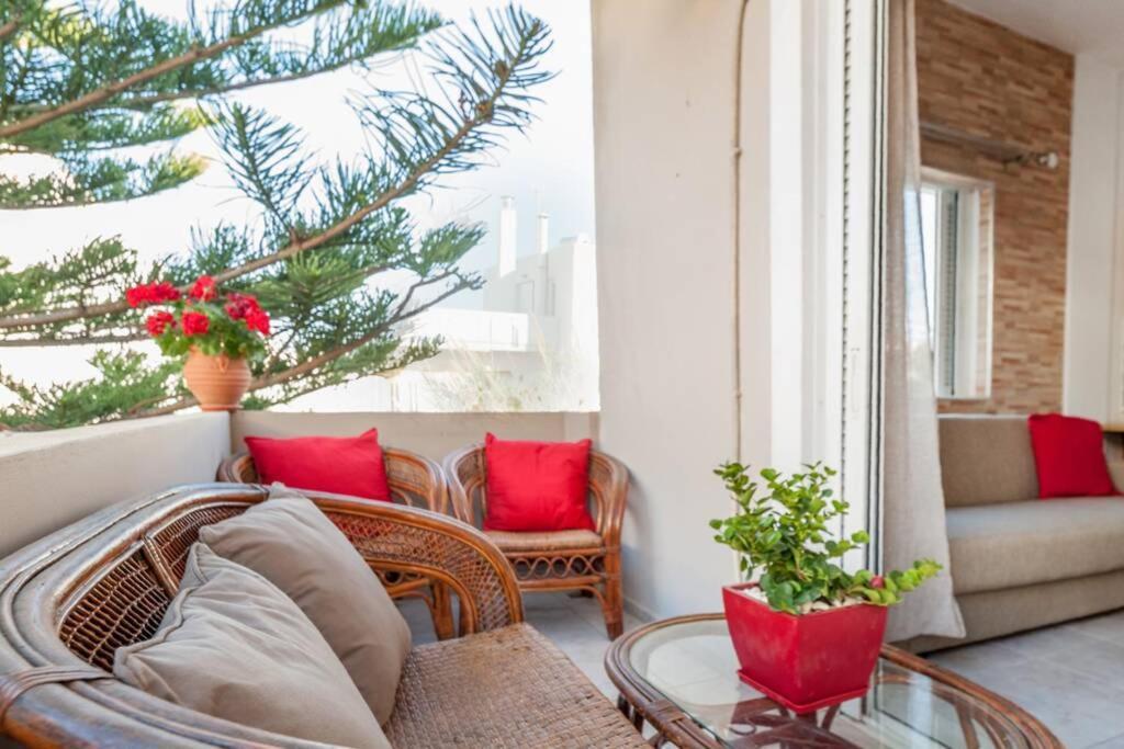 Апартаменты Jenny'S Flat Near The Sea Galatas  Экстерьер фото